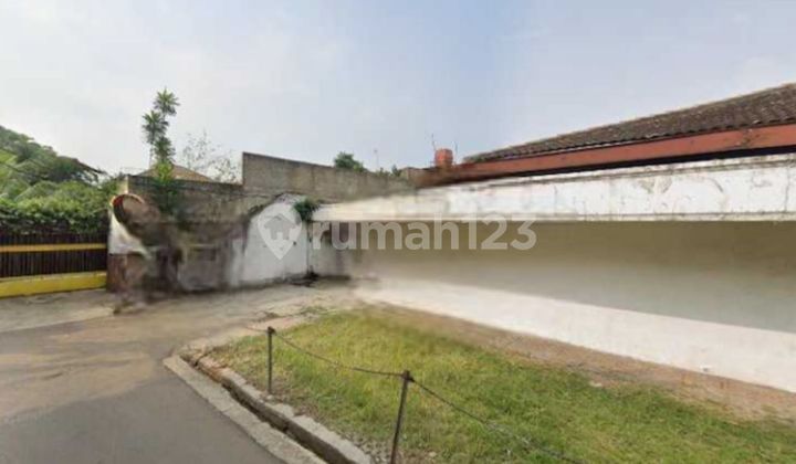 Large Land Area House in Kemang, South Jakarta