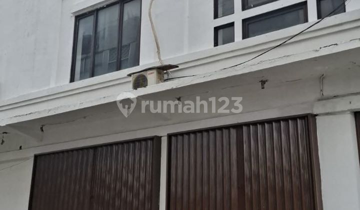 3.5-Storey Attached Shop House in BSD City 2