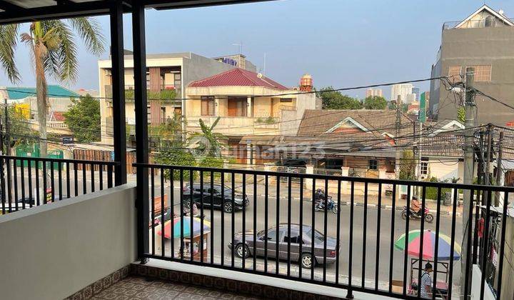 Ruko Lokasi strategis di Nusa Loka Bsd City  2