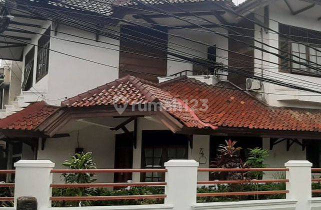 Rumah Dijual di Bintaro Sektor 3 Bagus.   2