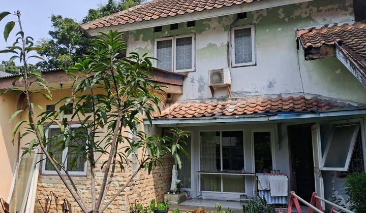 Dijual Rumah di Anggrek Loka BSD City Bagus 1