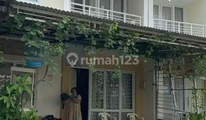 Dijual Rumah di Paradise Resort Ciputat Bagus