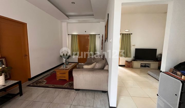 Beautiful Ready-to-Occupy House in Graha Bintaro 2