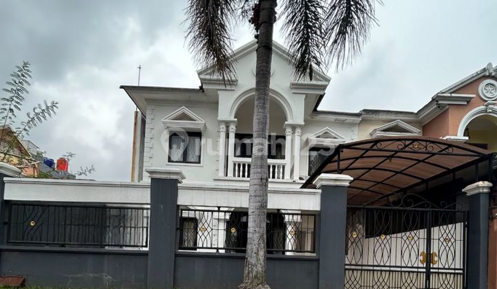 Nice Ready-to-Live House in Banjar Wijaya Cipondoh Nice Ready-to-Live House in Banjar Wijaya Cipondoh