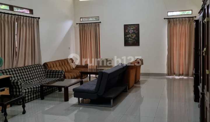 Large Land House in Setu, South Tangerang 2