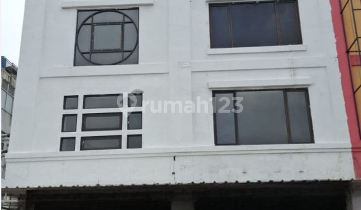 Ruko Gandeng 3,5 Lantai di BSD City Ruko Gandeng 3,5 Lantai di BSD City