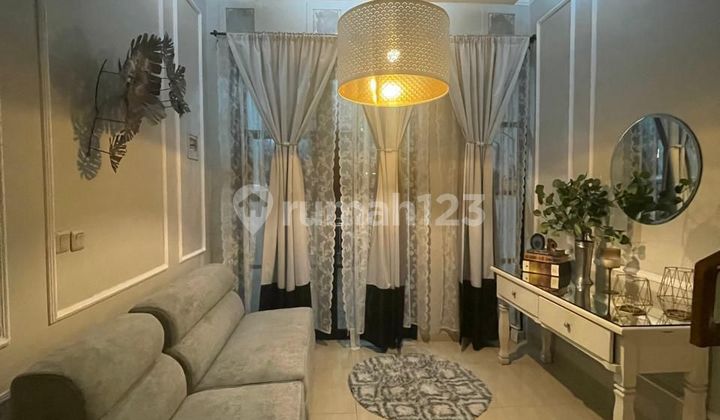 Nice House Ready to Occupied in Villa Dago Pamulang 2