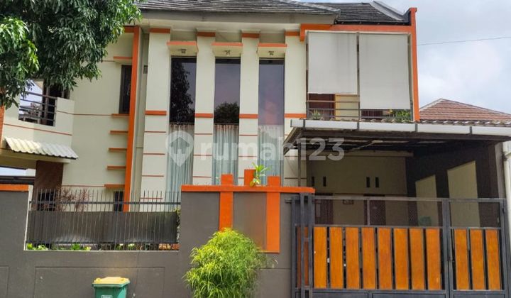 Beautiful House Ready to Occupy in Kencana Loka BSD