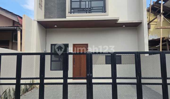 Brand New House Ready to Occupy in Bukit Nusa Indah