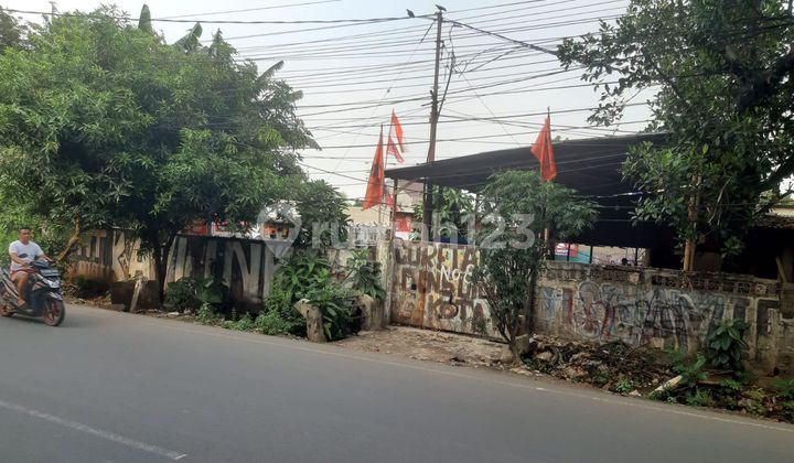 Strategic Location Plot on Aria Putra Main Road Strategic Location Plot on Aria Putra Main Road