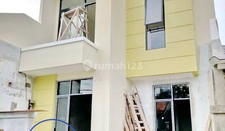 Rumah 2 Lantai Baru SHM di Griya Loka Bsd, Tangerang 1