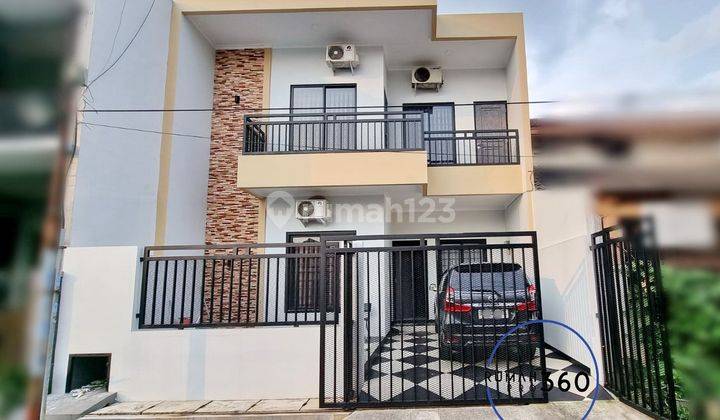 Dijual Rumah Bangunan Mandiri Rapi Griya Loka Bsd Tangerang Gy241 1