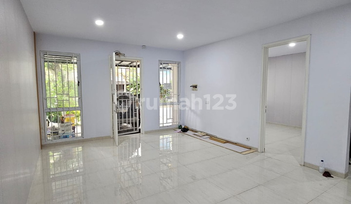 Cheap House Renovated Hylands Greenwich Park Bsd Tangerang Gp716 2