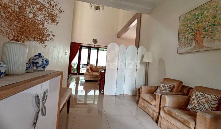 Rumah Rapi Terawat Kencana Loka BSD Tangerang KL217 1