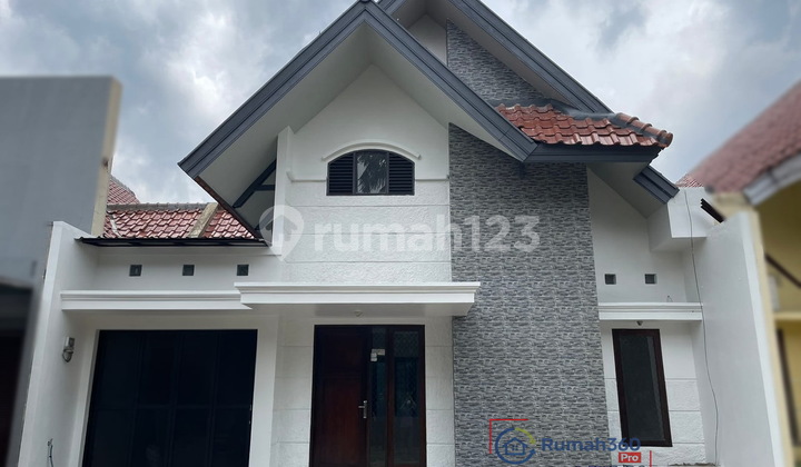 Rumah Rapi Renov Alam Sutera Serpong Tangerang A23120