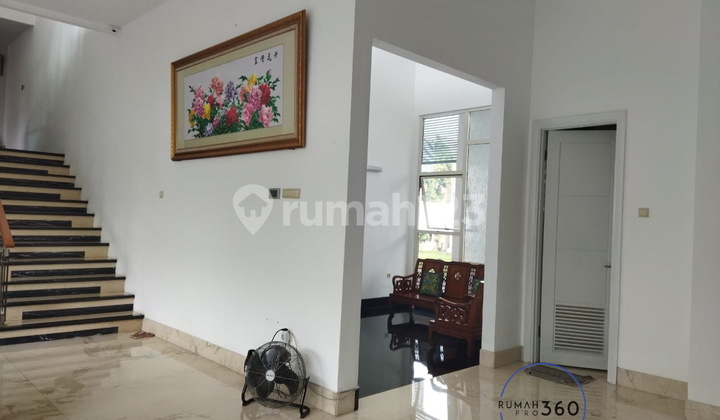 Rumah Rapi Mewah Furnished Taman Telaga Golf BSD Tangerang G1001 2