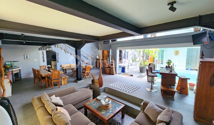 Rumah ala Villa Bali dengan Kolam Renang Foresta BSD Tangerang F3090 Rumah ala Villa Bali dengan Kolam Renang Foresta BSD Tangerang F3090