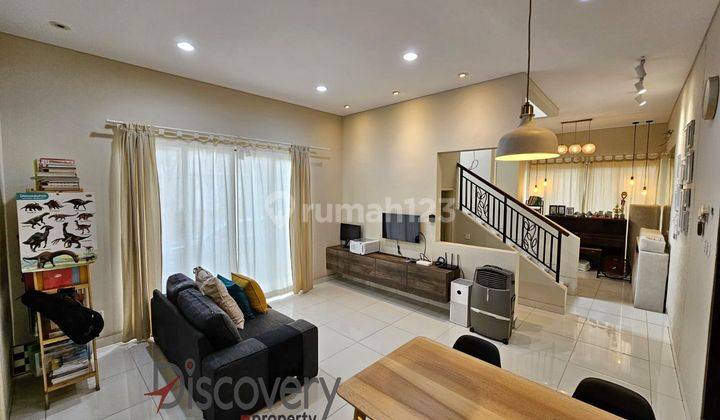 Rumah Hoek Rapi Summarecon Scientia Garden Sc203 1