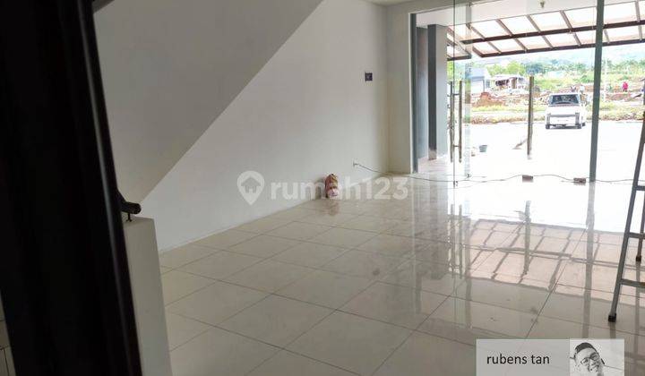 Ruko cantik panca warna kota baru Parahyangan  1
