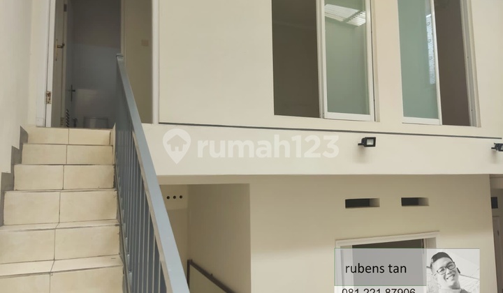 Rumah cantik jingganagara siap huni di kota baru Parahyangan  3