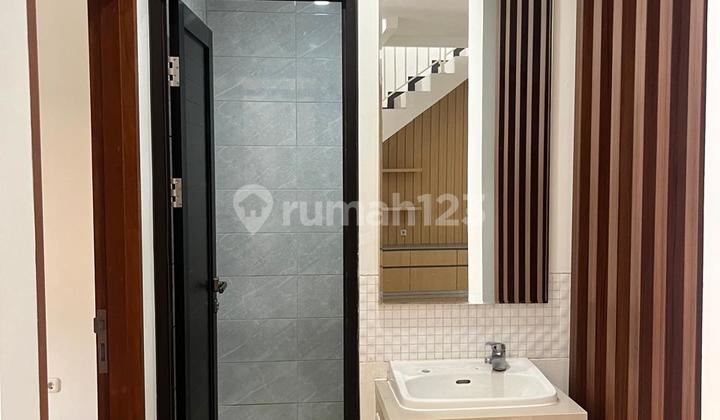 For Rent: Sparkling Clean 2-Story House In Tatar Banyak Sumba 2