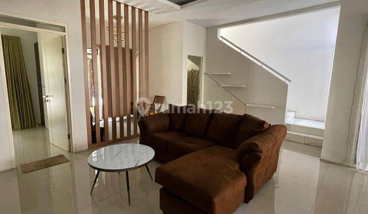 Dijual Rumah 2 Lantai Full Furnished Di Tatar Wangsakerta 2