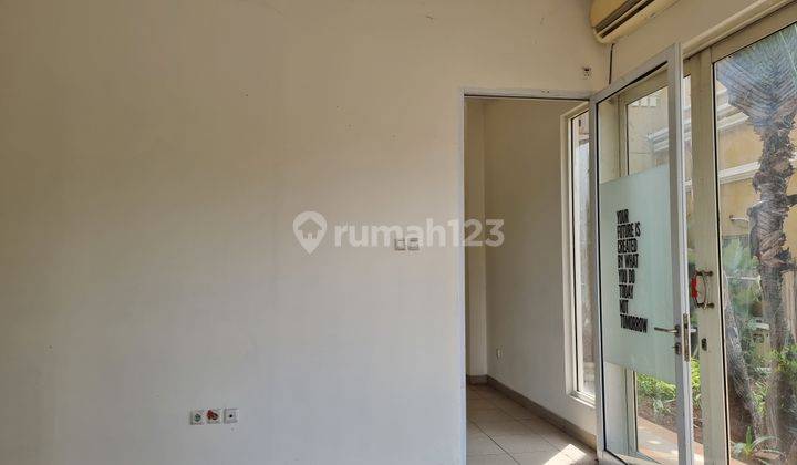 Disewakan Ruko Puri Mansion Rapi dan Siap Pakai Posisi Hoek 6x15 2