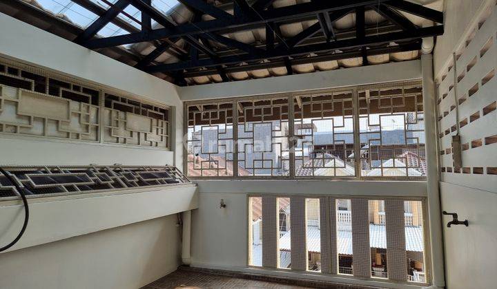 Disewakan Rumah Rapi Siap Huni di Green Mansion Furnish Full Renovasi 4