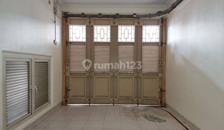 Disewakan Rumah Rapi Siap Huni di Green Mansion Furnish Full Renovasi 11