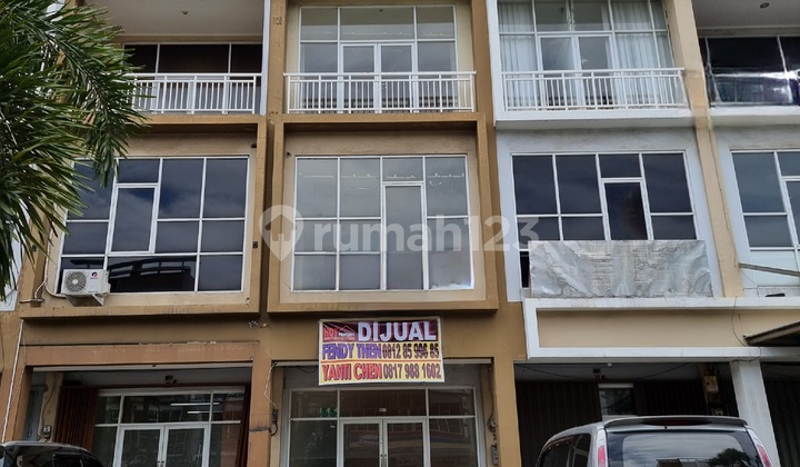 Cheap For Sale Fast and Affordable Palm Crown Shop House Taman Surya 5 Size 4x17 Ready to Use 2