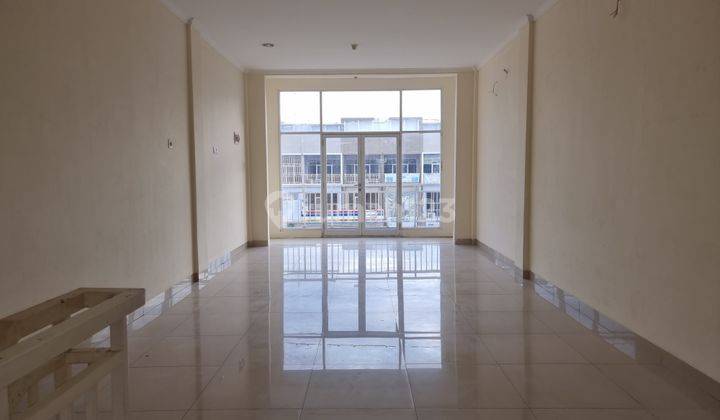 Disewakan Ruko Palm Crown Taman Surya 5 Rapi dan Siap Pakai luas 4x17 10