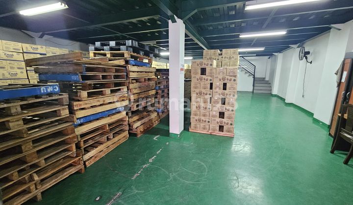 For Sale Quick Warehouse Bizpark Daan Mogot Size 9x20 Neat and Move-in Ready 3 Floors Full Concrete For Sale Quick Warehouse Bizpark Daan Mogot Size 9x20 Neat and Move-in Ready 3 Floors Full Concrete