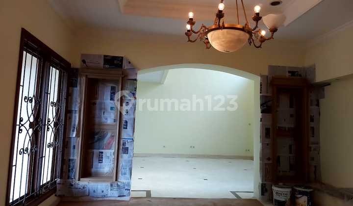 Rumah Di Raffles Hills Cibubur 2