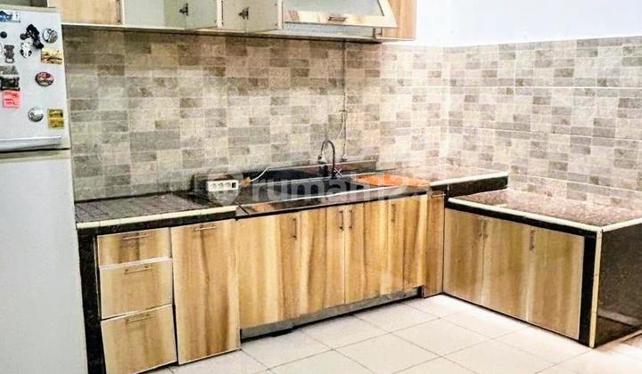 Rumah Di Rfflesh Hills 2