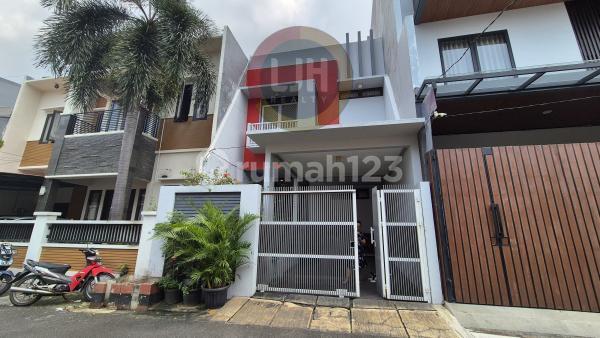 Dijual Rumah di Jl, Kakap Rawamangun Jakarta Timur Luas 225m2