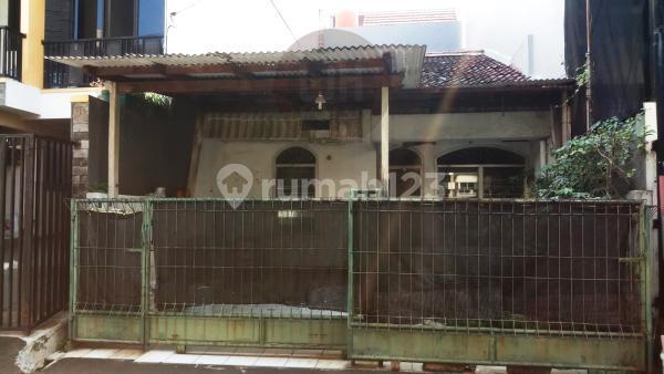 For Sale House in Kelapa Kopyor Barat, Kelapa Gading, North Jakarta