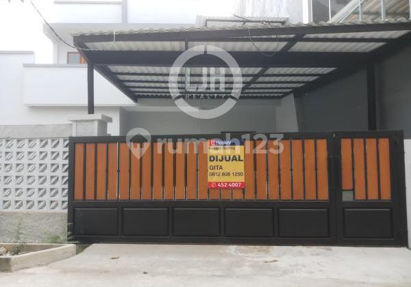 For Sale House In Kelapa Lilin, Kelapa Gading North Jakarta