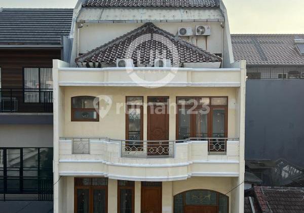 Boarding House - 3-Story Boarding House in Kelapa Lilin, Kelapa Gading, North Jakarta