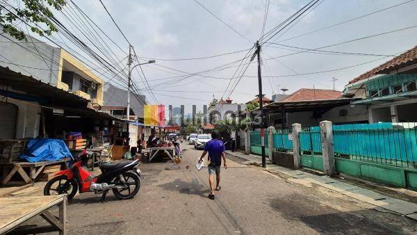 Rumah di Kramat Kwitang Jakarta Pusat Cocok Untuk Usaha Lokasi Dekat Pasar 2