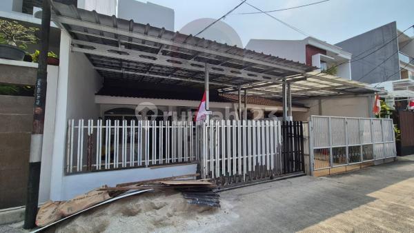 Rumah Disewakan di Gading Indah Utara Kelapa Gading Jakarta Utara Harga Murah Rumah Disewakan di Gading Indah Utara Kelapa Gading Jakarta Utara Harga Murah