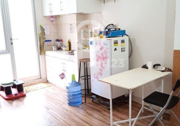 Pool View Apartment at Oak Tower, Perintis Kemerdekaan, East Jakarta