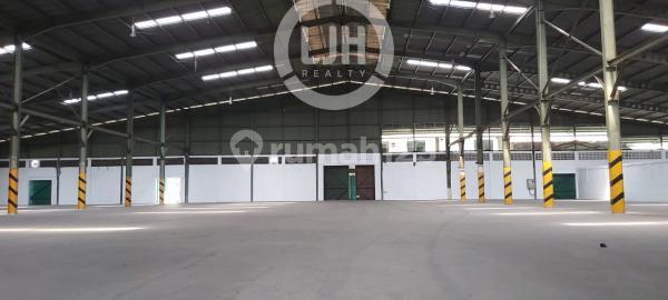 Warehouse Loading Dock Pegangsaan Dua Kelapa Gading Area 4600 M2