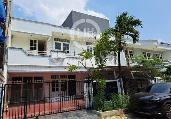 Rumah di Janur Elok kelapa Gading Jakarta Utara Ukuran 187 m2