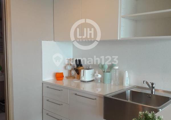Luxury Apartment Holland Village Two Cempaka Putih - Central Jakarta 2