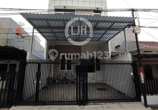 Rumah Mewah 3 Lantai di Gading Indah Utara kelapa Gading Jakarta Utara 