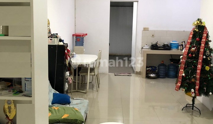 Rumah Golf Lake (Ukuran 4,5x20 m) 2