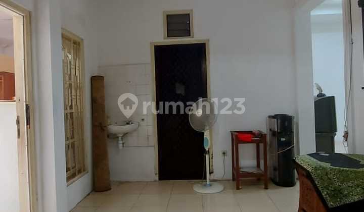 For quick sale House on Jl Pendidikan Lebak Bulus South Jakarta 2
