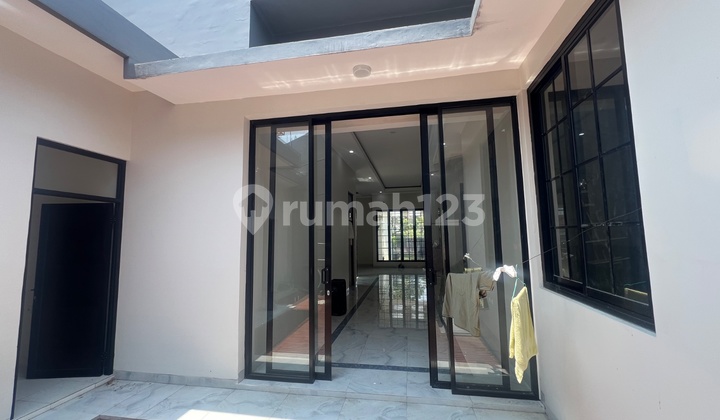Dijual cepat Rumah bagus di Villa Melati Mas BSD 2