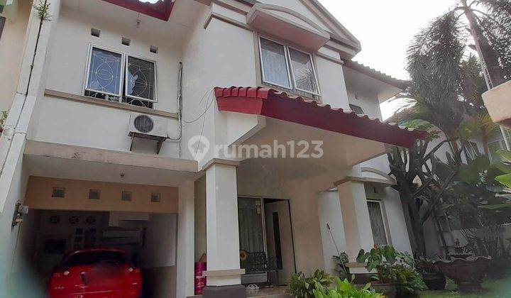 Rumah Bagus Furnished SHM di Perumahan Puspita Loka, Tangerang 1