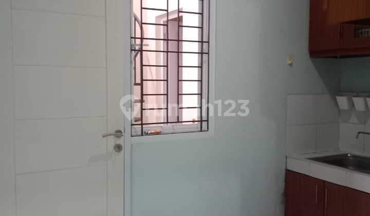 For Rent Fast Ready-to-Live House Topaz Phase Gading Serpong Cluster 2